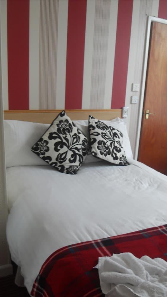 Bed & Breakfast The Park 3*